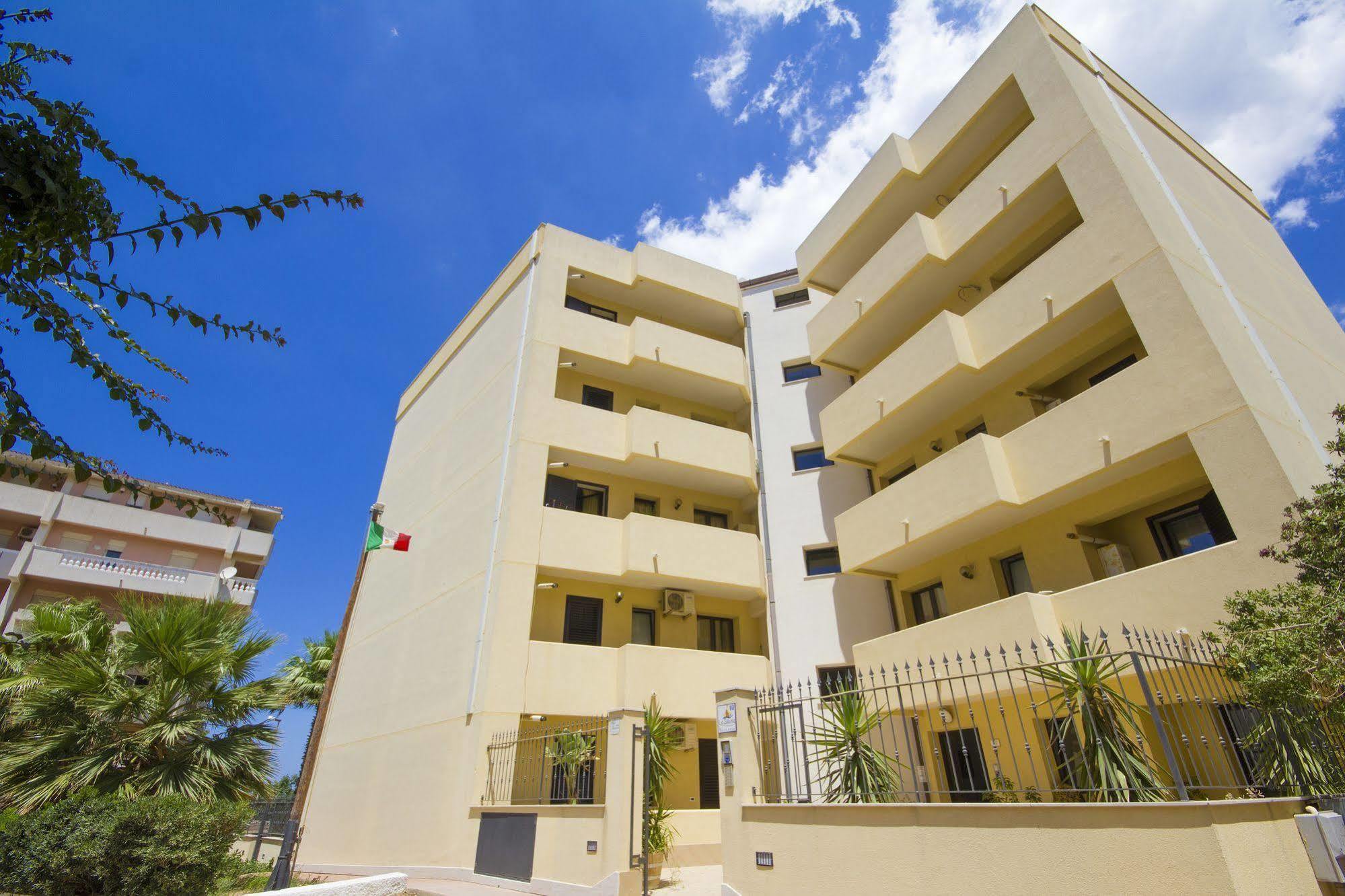 Residence Le Saline Marsala Bagian luar foto