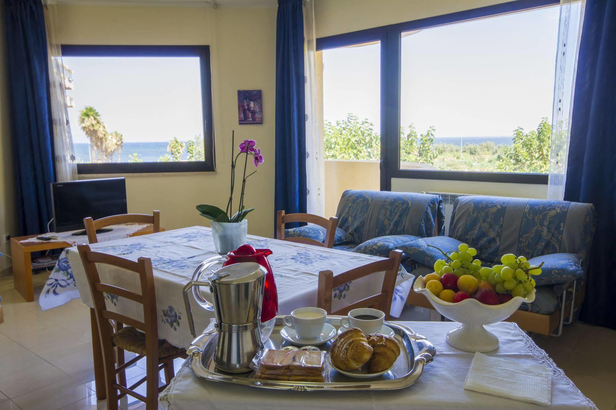 Residence Le Saline Marsala Bagian luar foto
